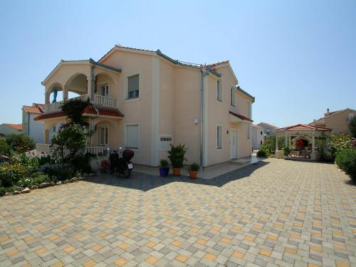 Apartment Villa Matana-1