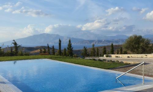 Orelia Cretan Deluxe Apartments