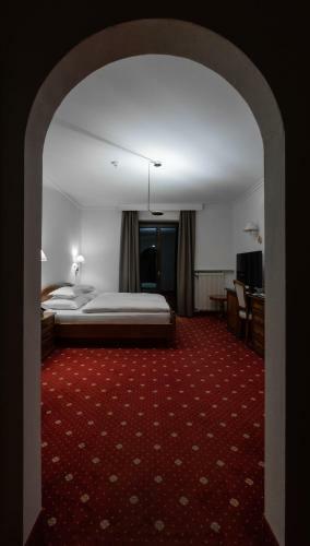 Anett Hotel