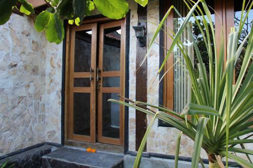 Hostal Bali Sunrise Villas & Restaurant