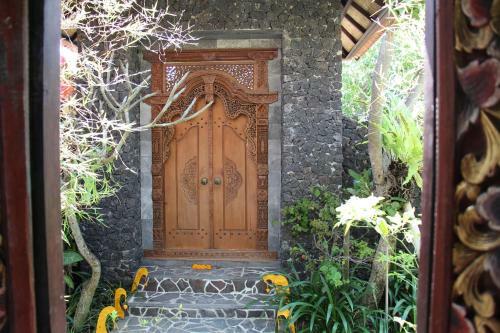 Hostal Bali Sunrise Villas & Restaurant