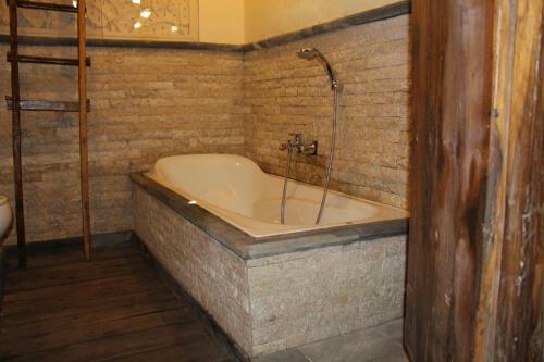Hostal Bali Sunrise Villas & Restaurant