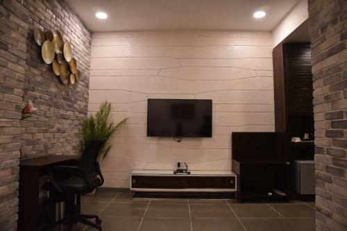 Hotel Tribecca Select Ahmedabad