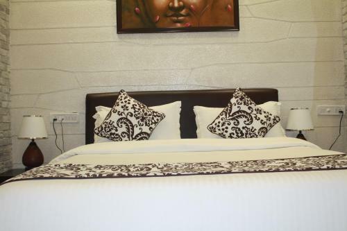 Hotel Tribecca Select Ahmedabad