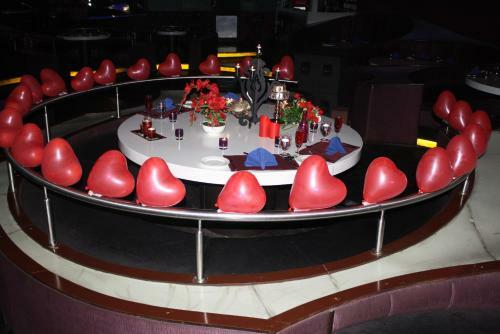 Hotel Tribecca Select Ahmedabad