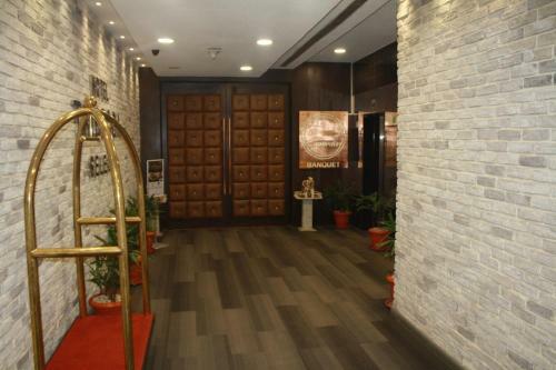 Hotel Tribecca Select Ahmedabad