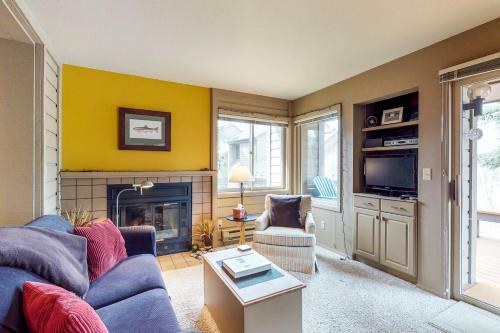 The Bluff Mountain Retreat