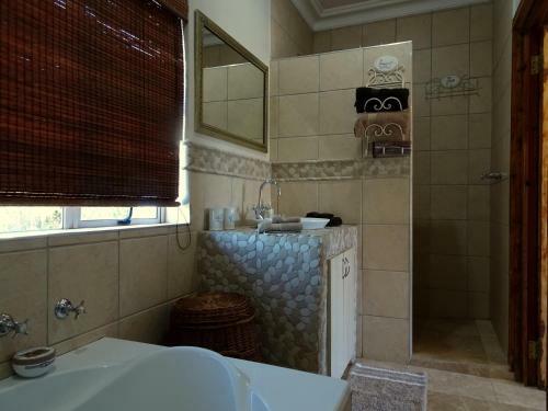 African Palm Cottage