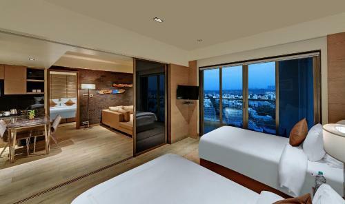 Hotel Wyndham Ahmedabad Shela