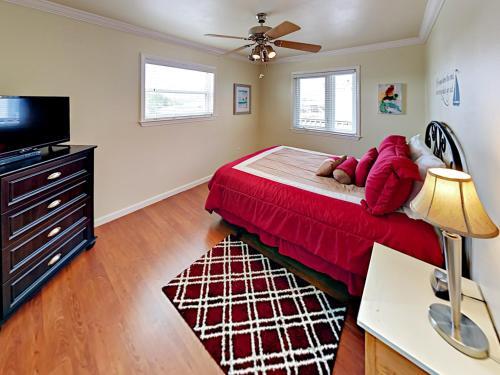 Apartamento 344 E Beach Blvd Condo Unit 21
