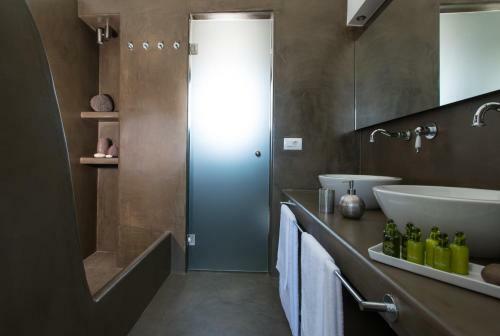 Azar Luxury Villas & Suites