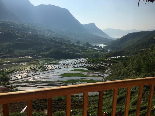 Hmong House - Sapa Homestay