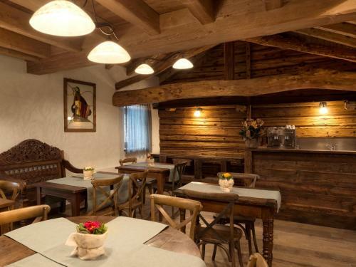 Hostal Chambres D'h�tes La Moraine Enchant�e