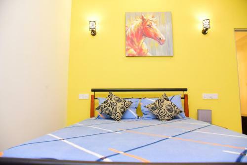 Hostal White Villa Airport Transit Hotel
