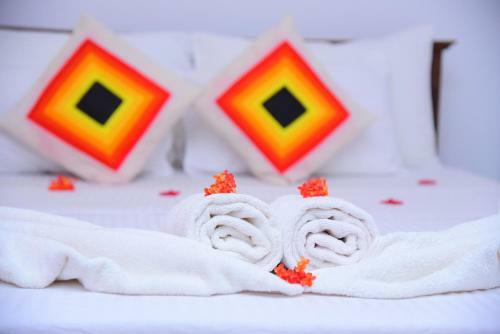 Hostal White Villa Airport Transit Hotel