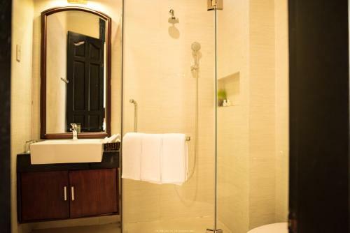 Hotel Spring Garden Villa