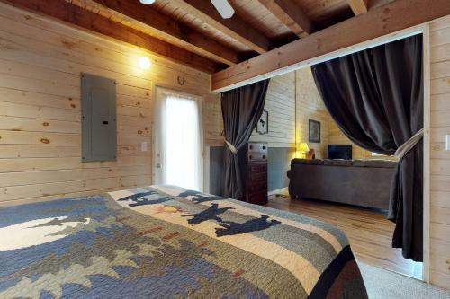 Toccoa Hideaway