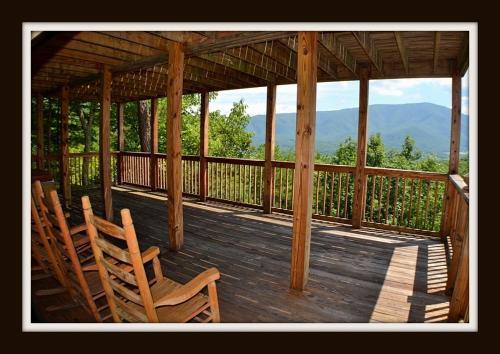 Heintooga Cabin
