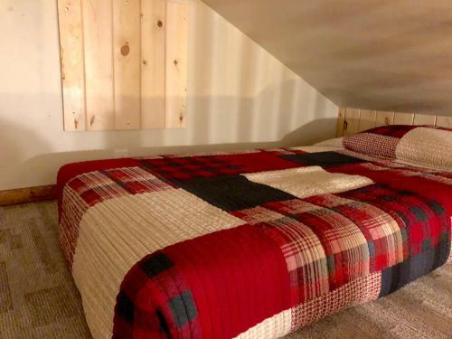 Rockerville Lodge & Cabins