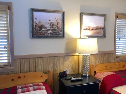 Rockerville Lodge & Cabins
