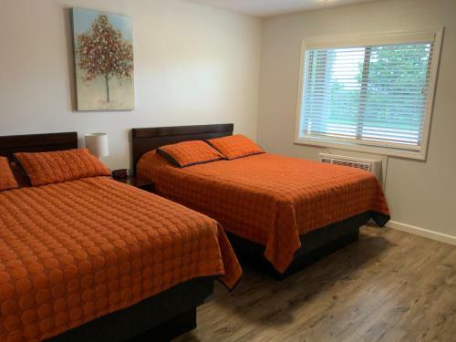 Rockerville Lodge & Cabins