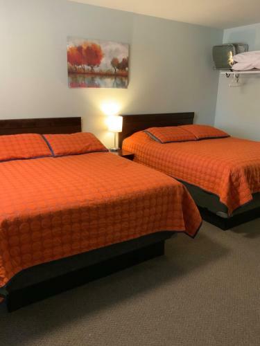 Rockerville Lodge & Cabins