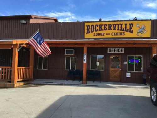 Rockerville Lodge & Cabins