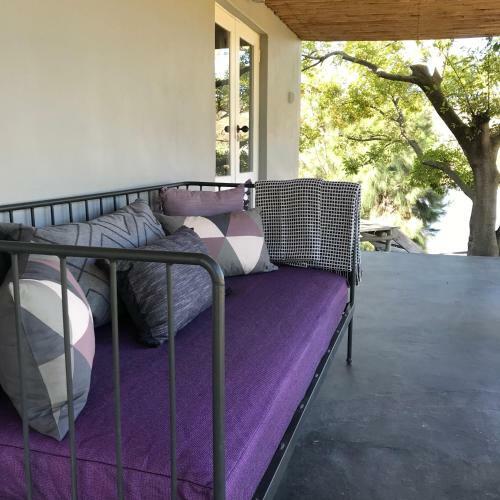 Hostal South Hill Guesthouse
