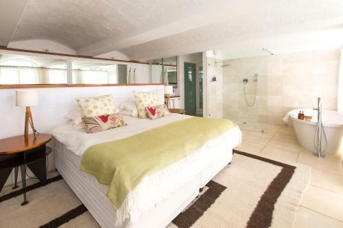 Hostal South Hill Guesthouse