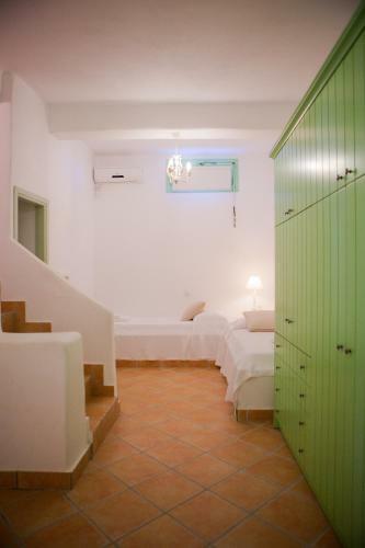 Naoussa Bay Villas