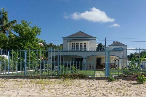 Hostal Sandgate