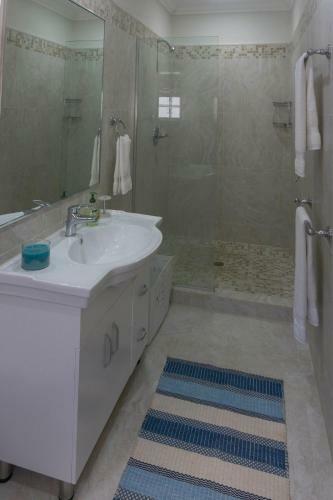 Hostal Sandgate