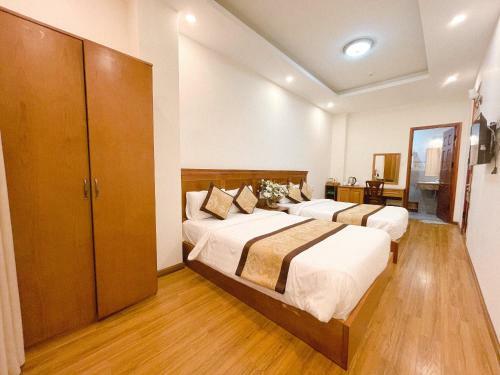 H?ng T�ng Hotel