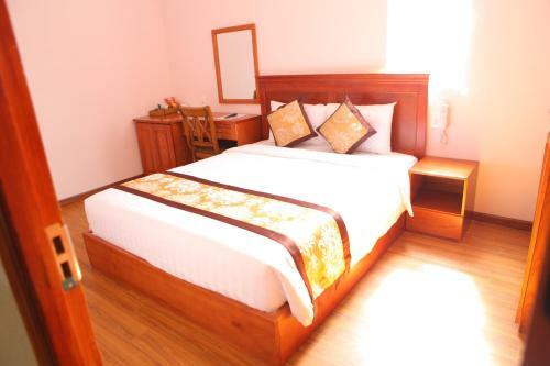 H?ng T�ng Hotel