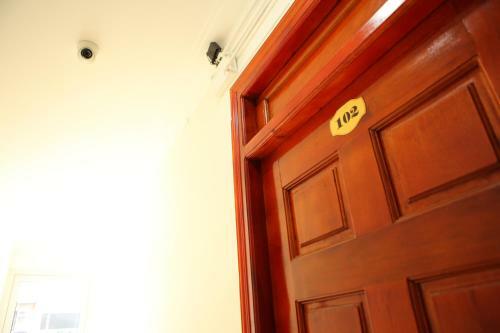 H?ng T�ng Hotel