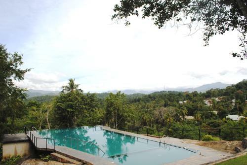 Hostal Kings Villa