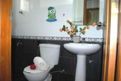 Hostal Kings Villa