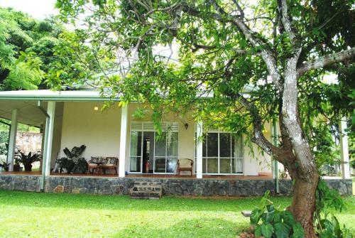 Hostal Kings Villa