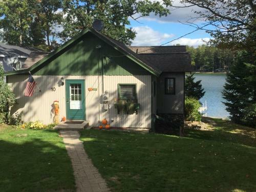Hotel Clear Lake Resort