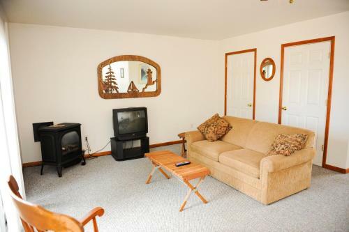 Hotel Clear Lake Resort