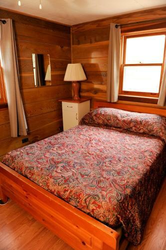 Hotel Clear Lake Resort