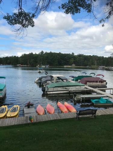 Hotel Clear Lake Resort