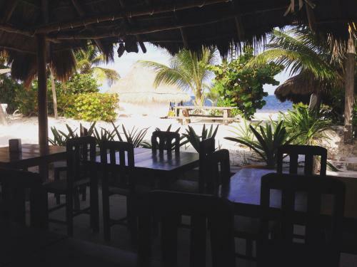 Hotel Acamaya Reef Caba�as