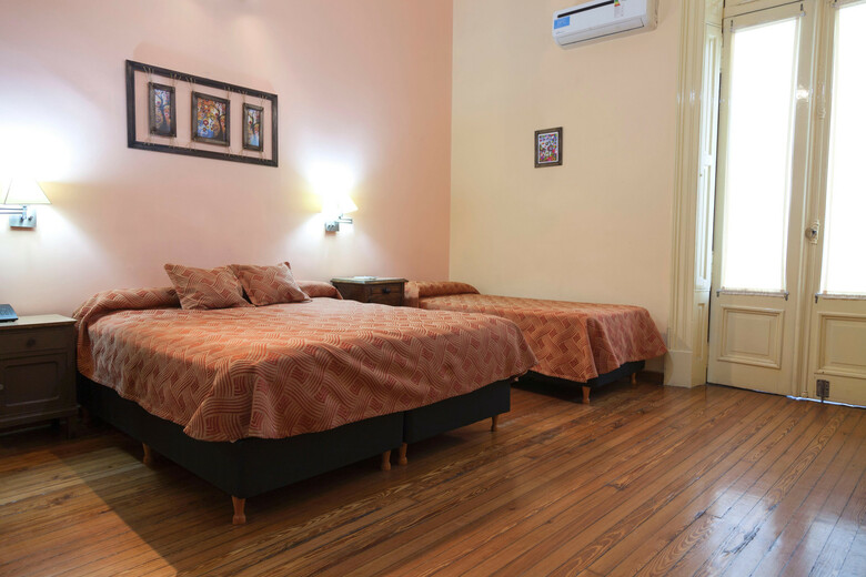 Hotel Reina