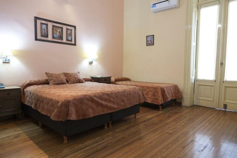 Hotel Reina