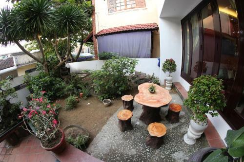 Tam Family Homestay