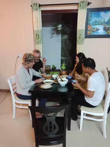 Tam Family Homestay