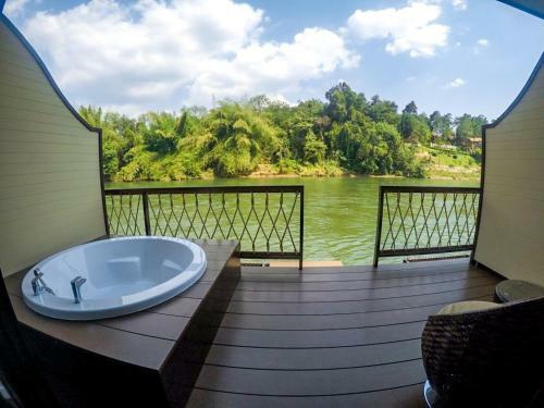 Hotel Binlha Raft