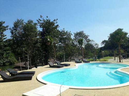 Hotel Binlha Raft