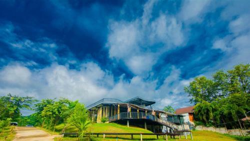 Hotel Binlha Raft